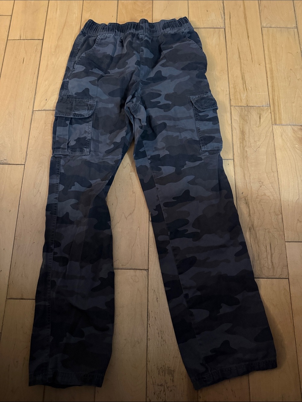 Place Men's Black & Gray Camo Cargo Pants